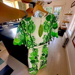 Farm rio size small NWT set